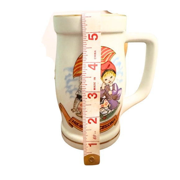 Vintage Pair Barcelona Spain Ceramic Mugs Gold Trim Catalan Flag Collectible - Picture 2 of 3